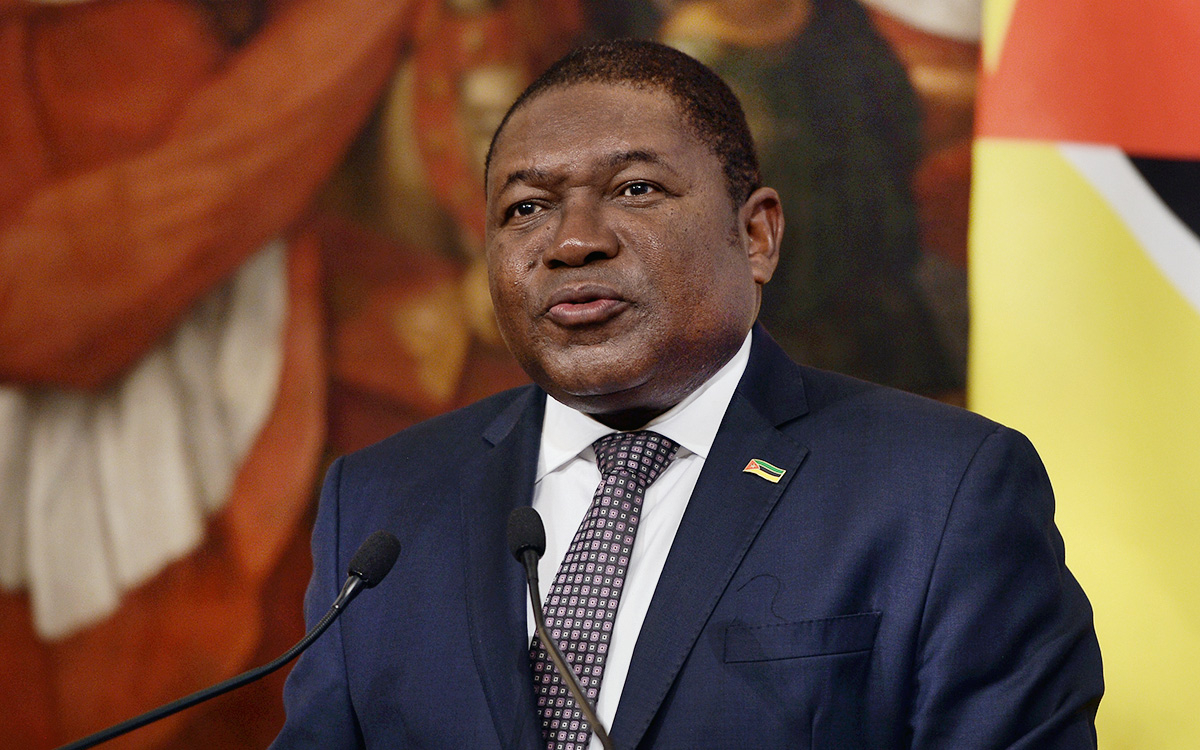 Президент Мозамбика заразился коронавирусом