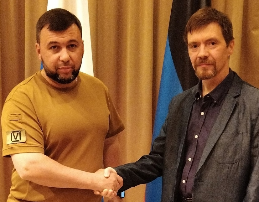 Депутат Ростислав Антонов (справа) с главой ДНР Денисом Пушилиным
