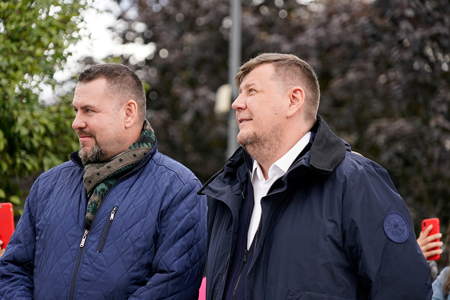 Скульптор Дмитрий Клавсуц и архитектор Денис Бобылев (слева направо)
