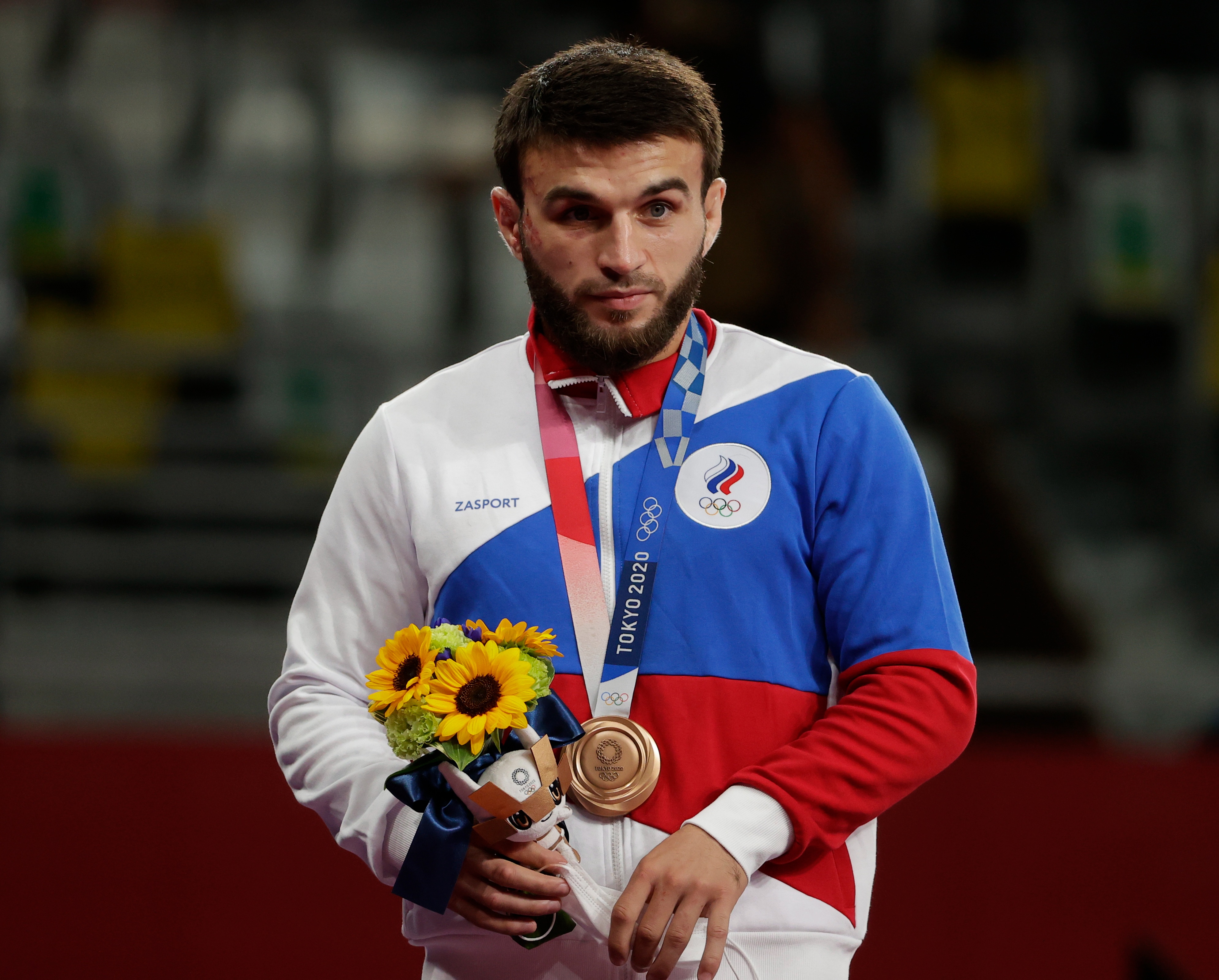 Гаджимурад Рашидов добавил в актив сборной России вторую медаль дня в вольной борьбе. В полуфинале он уступил сопернику из Японии Такуто Отогуро, но, несмотря на это, смог заработать медаль