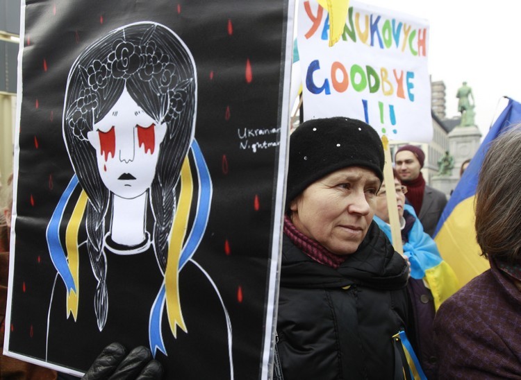 Западные СМИ: Кризис в Киеве выставил США и ЕС политическими импотентами