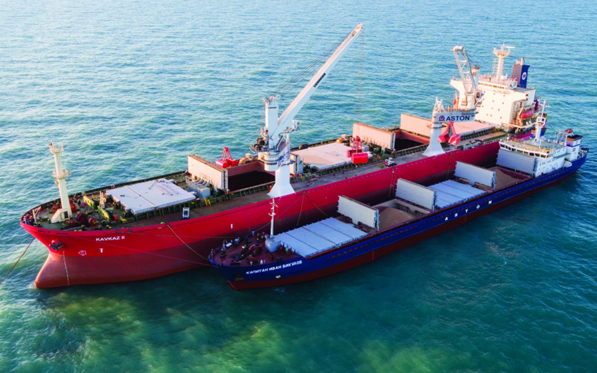 Минприроды предложило запретить перевалку нефти с судна на судно