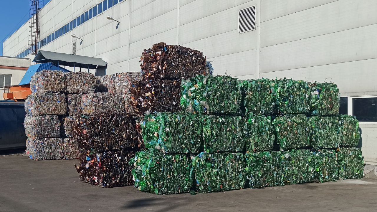 Порядок с мусором: в Татарстане создают реестр контейнерных площадок
