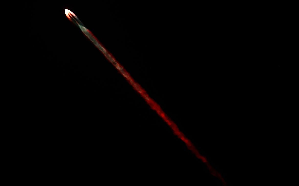 SCMP узнал, как китайские спутники выматывают аппараты Starlink в космосе