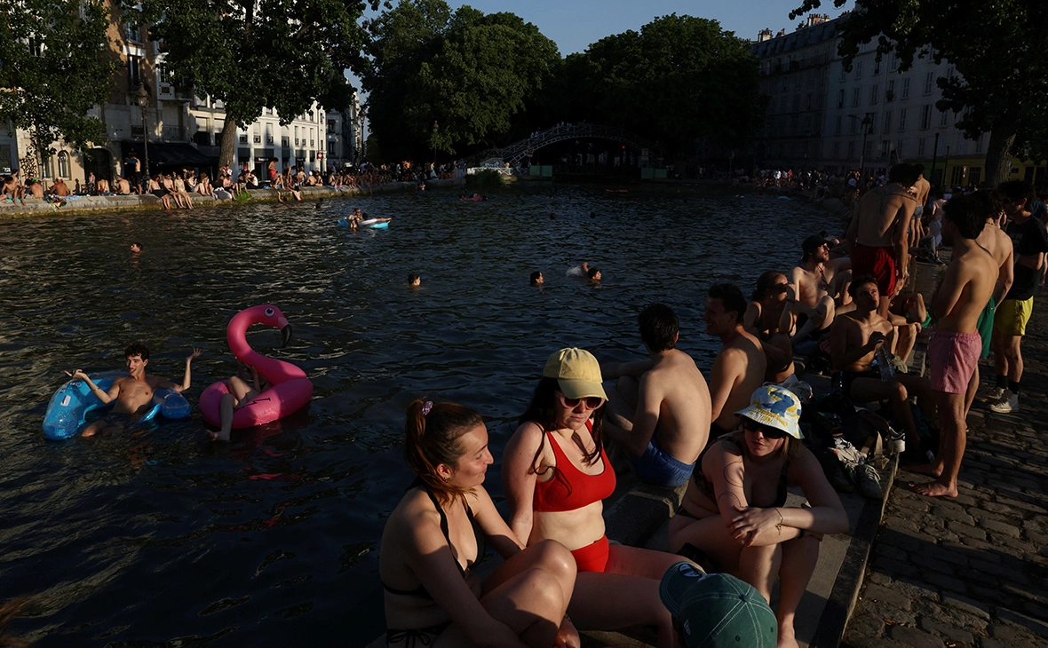 Tom Nicholson / Reuters