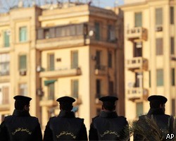 В Каире идут столкновения между сторонниками и противникам Х.Мубарака