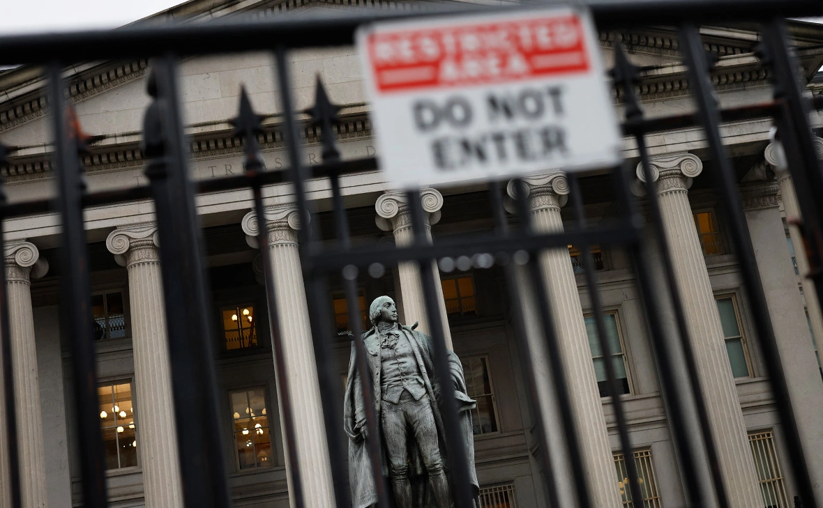 Chip Somodevilla / Getty Images