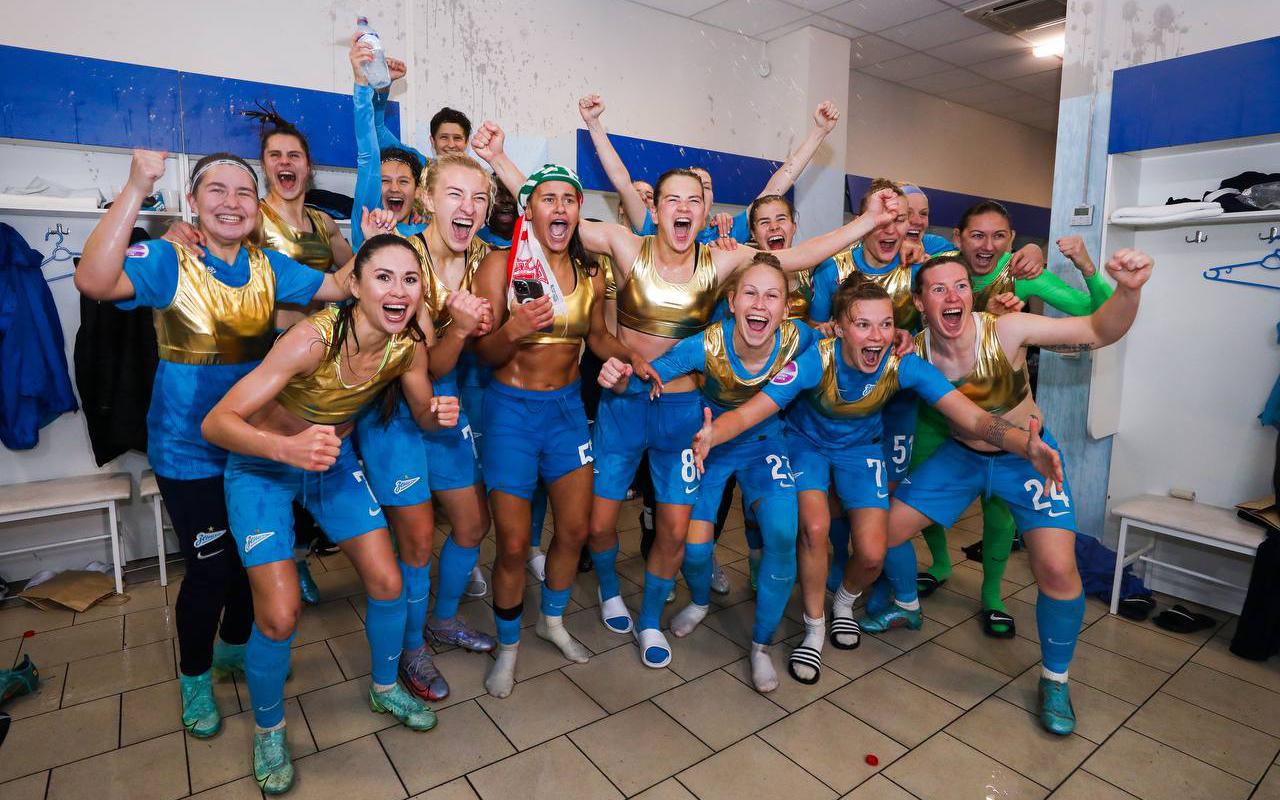 «Зенит» впервые в истории выиграл женский чемпионат России по футболу