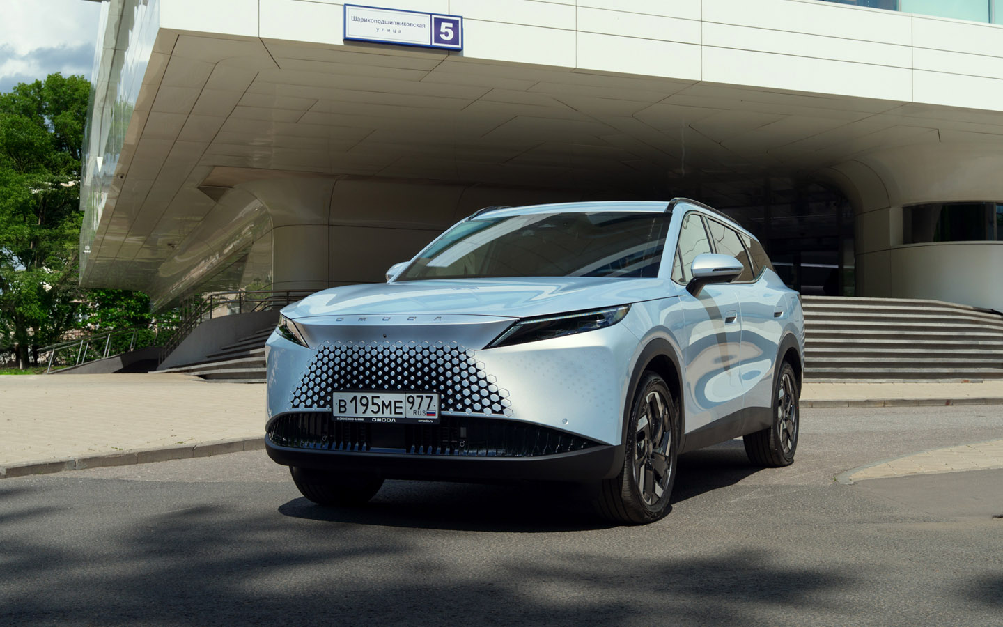 Omoda С7