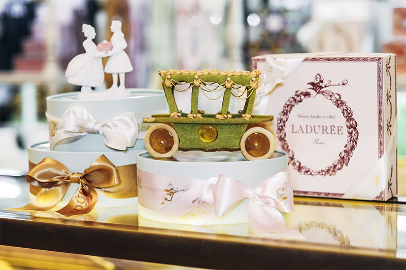 Laduree Париж десерт