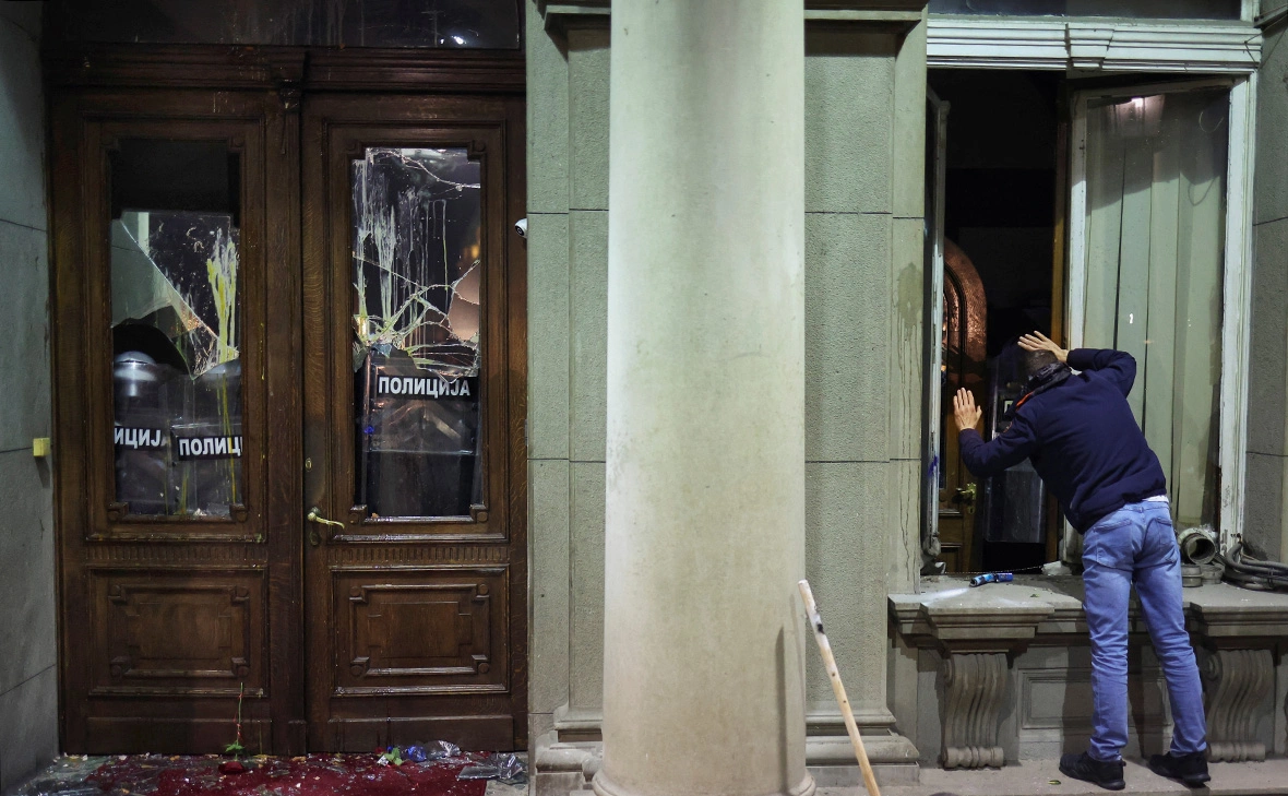 Marko Djurica / Reuters