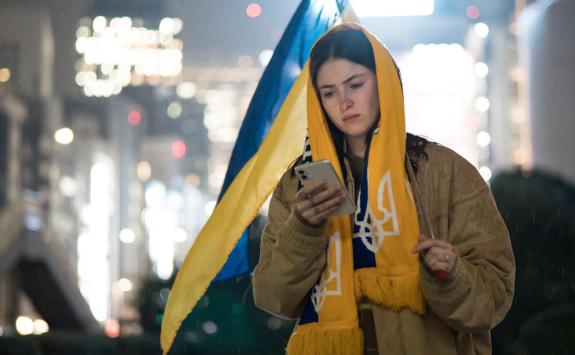 На Украине назвали дату запуска мобильной связи через спутники Маска