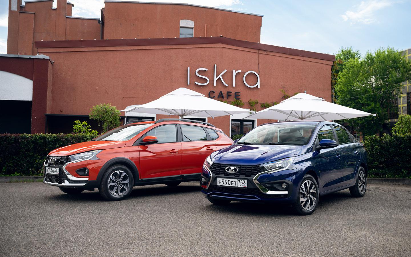 АвтоВАЗ объяснил, почему в Lada Iskra есть логотипы Renault