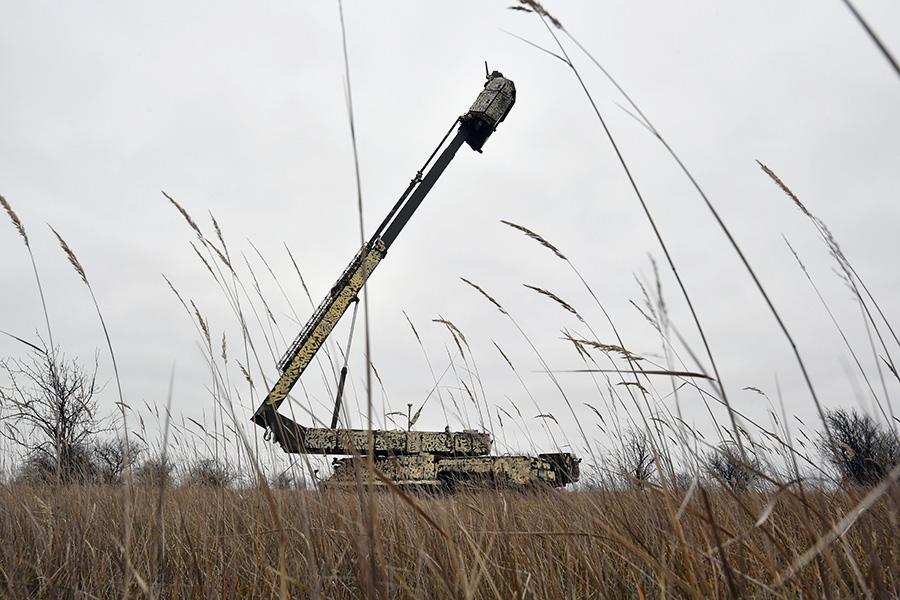 Радиолокационная станция подсвета и наведения ракет сил противовоздушной обороны России на Запорожском направлении