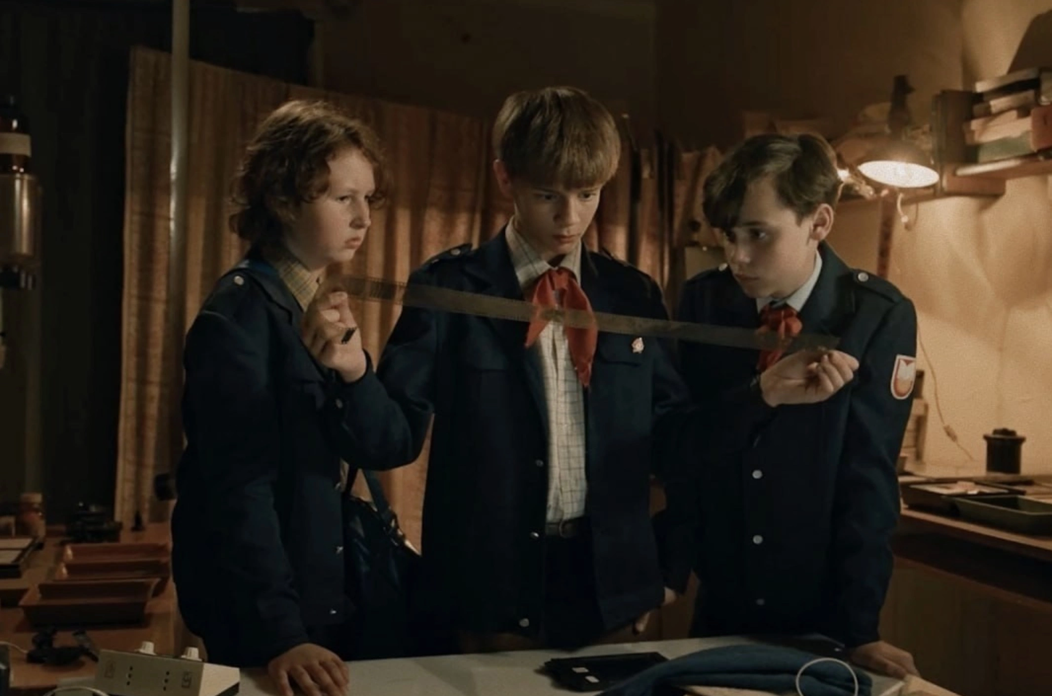 Кадр из сериала «Радар»
