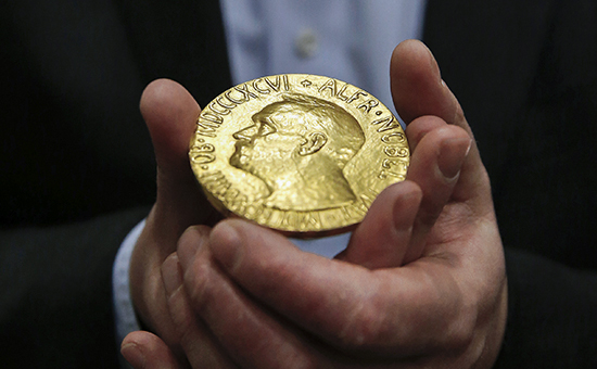 Медаль Нобелевской премии мира. Архивное фото