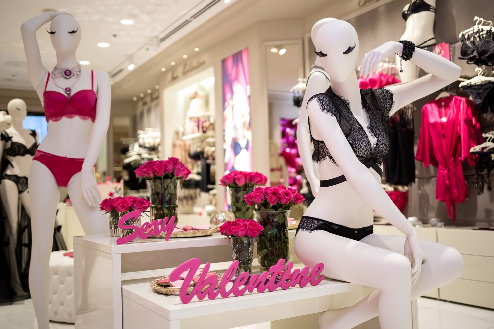 11 февраля в новом бутике Incanto в ТЦ «Атриум» представили коллекцию Sexy Valentine by Incanto