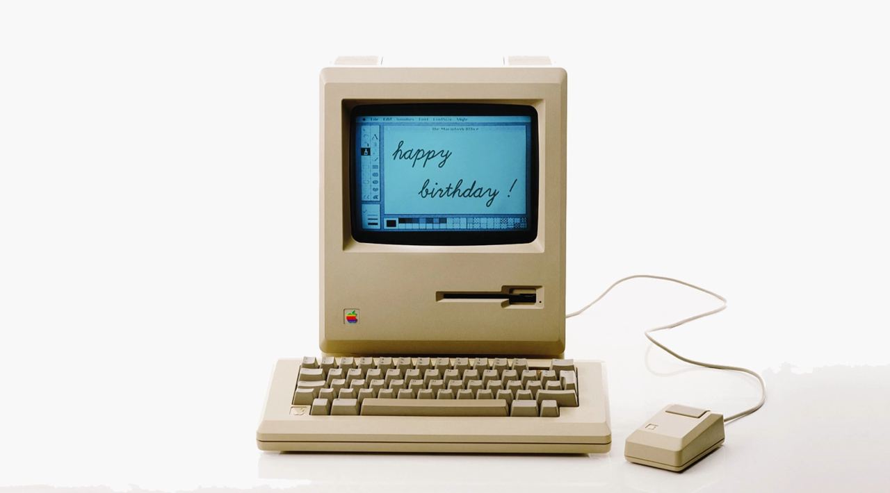 Первый компьютер Macintosh.