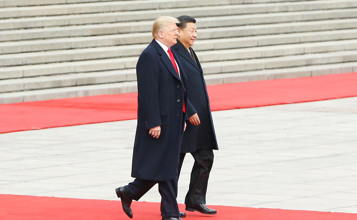 Дональд Трамп и Си Цзиньпин (слева направо)&nbsp;