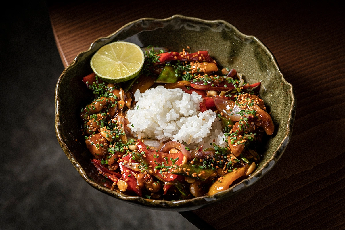 Цыпленок гунбао