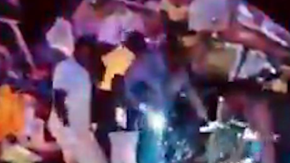 Как выглядит место ДТП в Уганде с 63 погибшими. Видео