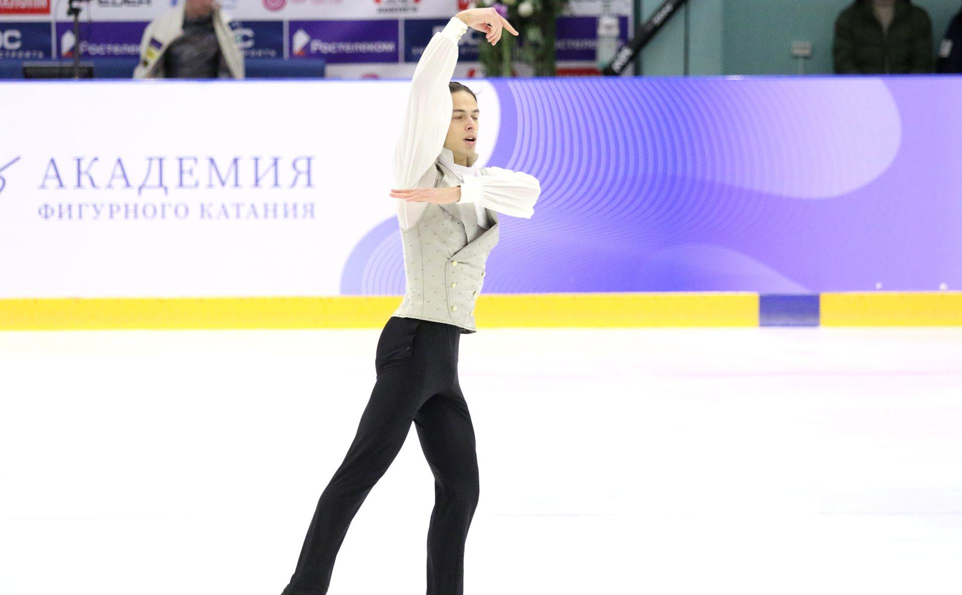 Петр Гуменник