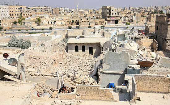 Вид на пригород Алеппо, 25 августа 2016 года


