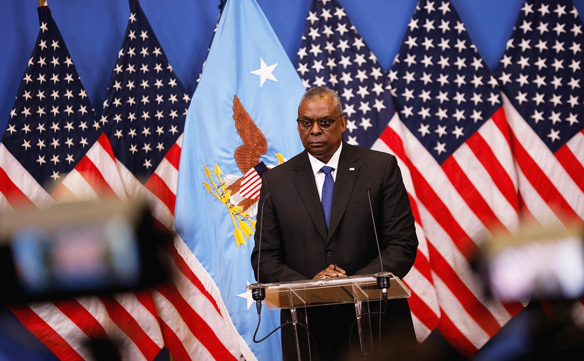 Johanna Geron / Reuters