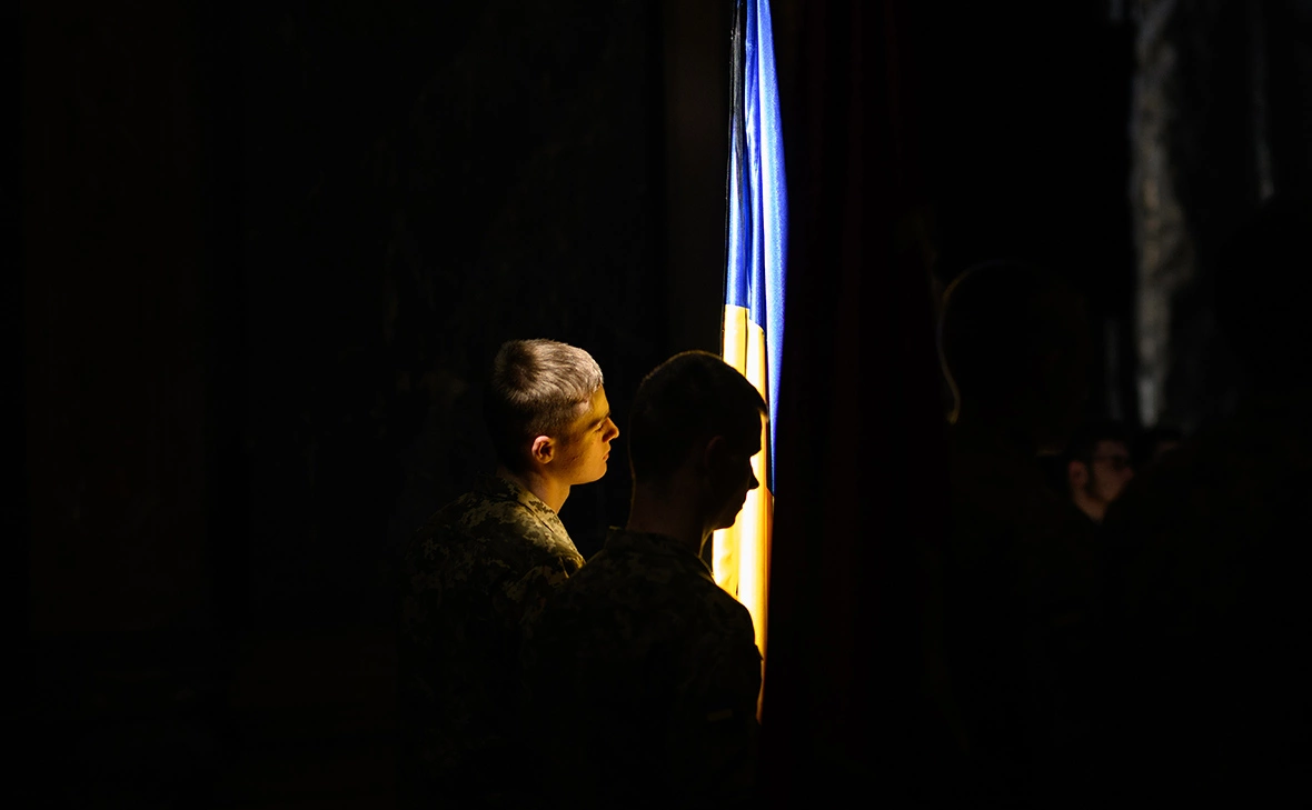 Leon Neal / Getty Images