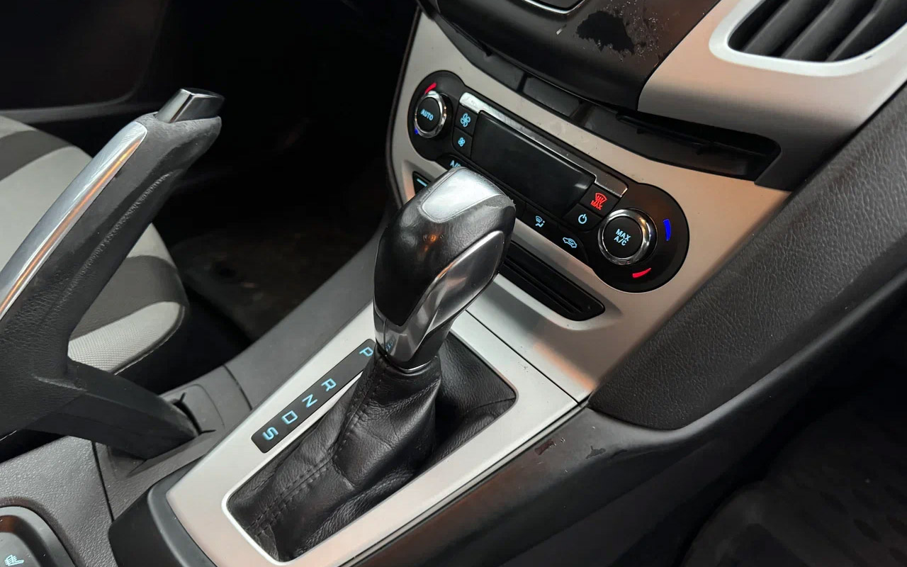 Ford Focus седан