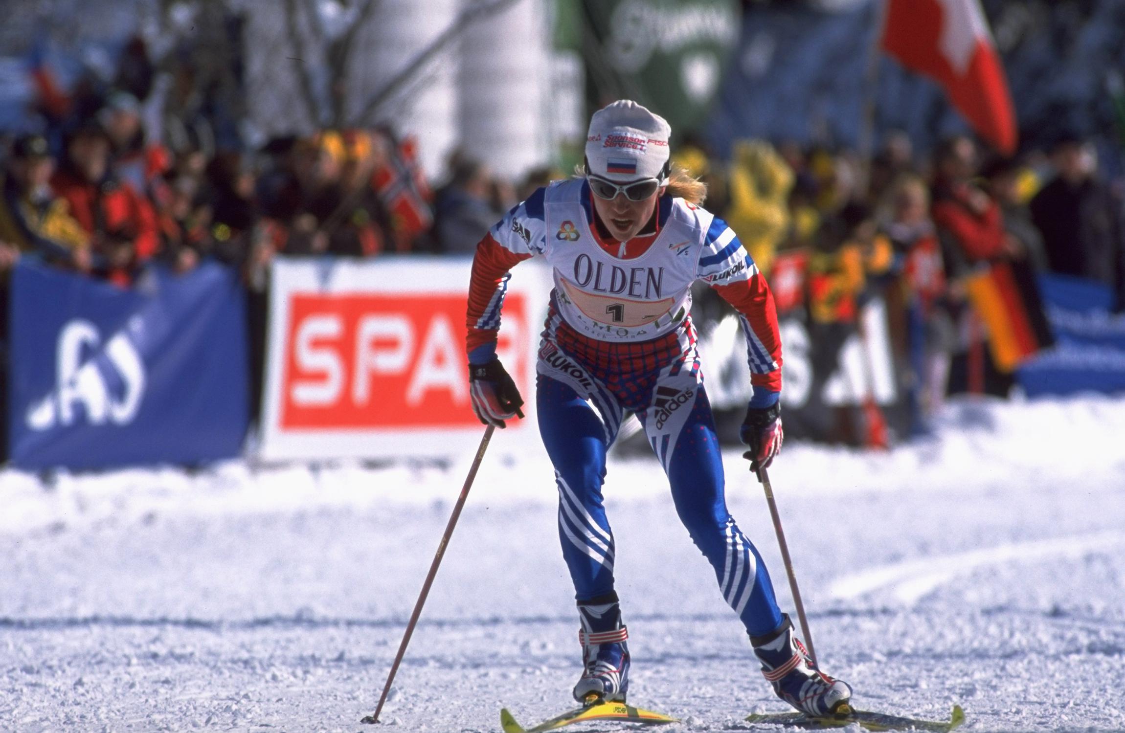 В 1999 году она в последний раз победила на чемпионате мира в Австрии.

На фото: 25 февраля 1999 года. Резцова на дистанции в австрийском Рамзау.
&nbsp;