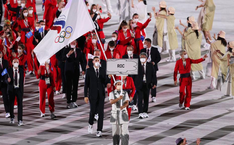 Российские спортсмены на церемонии открытия Олимпиады в Токио