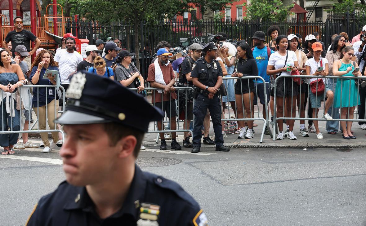 Обстановка у здания федерального суда США в Нью-Йорке,&nbsp;2 июля 2025 г.