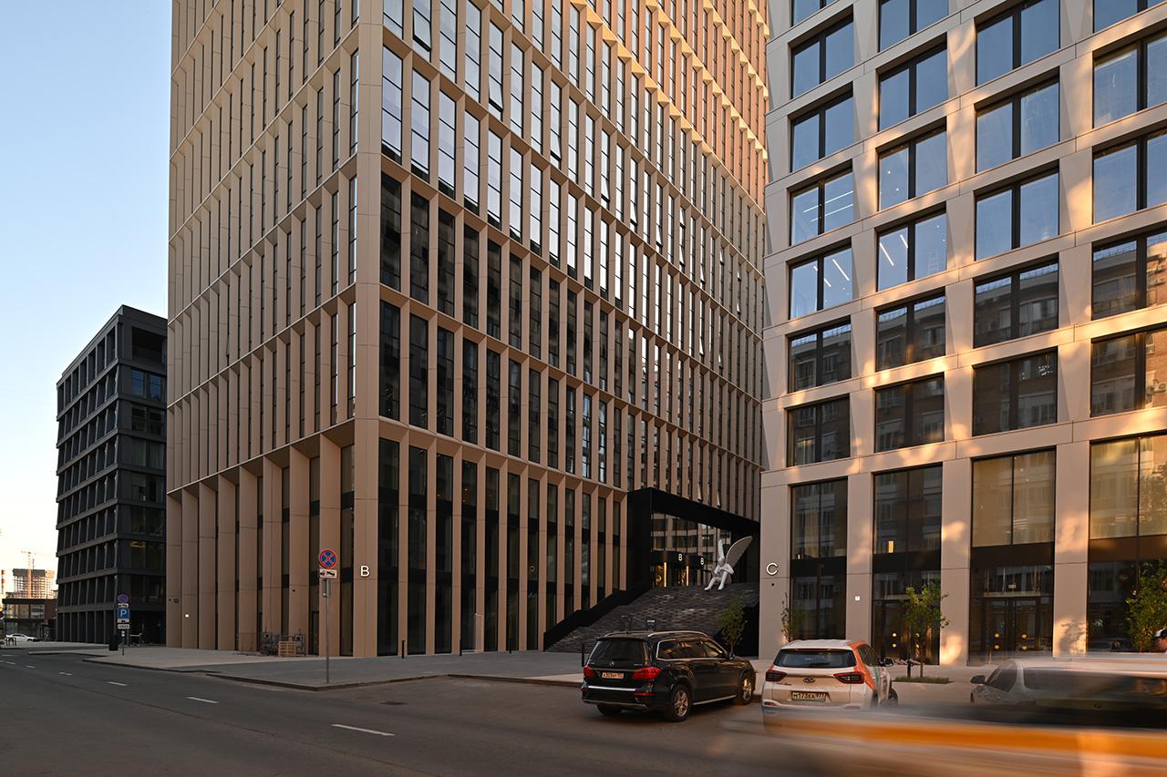 Премиальный офисный квартал STONE Towers