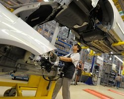 Завод Nissan в Петербурге приступит к выпуску Pathfinder и Qashqai