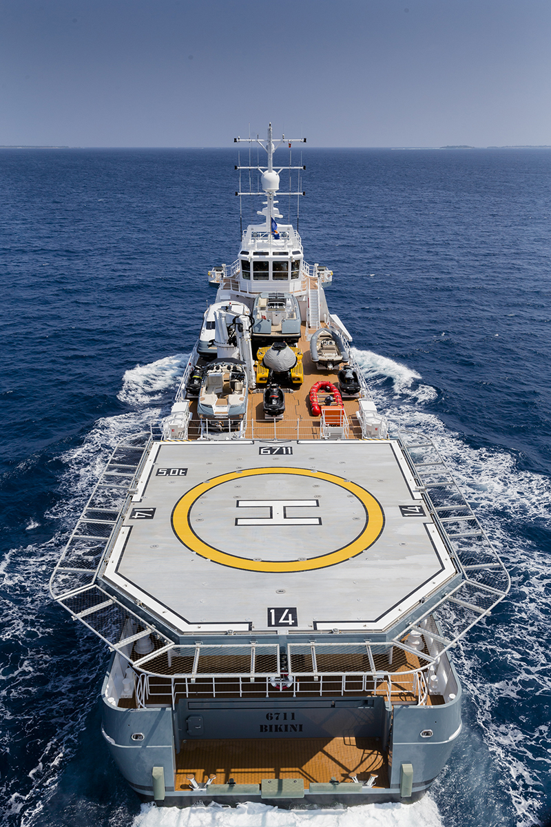 Fast support. Yacht Vessel. Octopus Yacht. Diving support Vessel. Damen electrical Vessels.