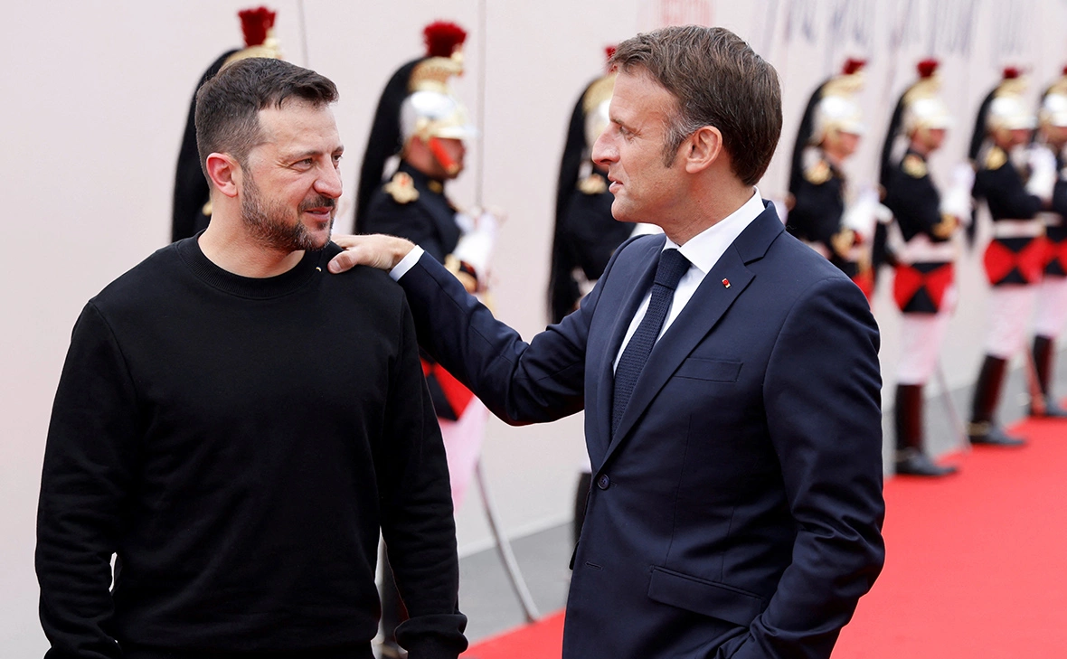 Ludovic Marin / Reuters