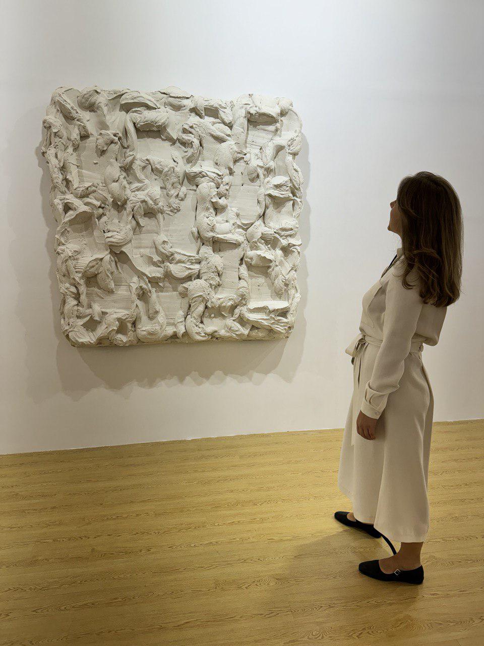 Работа Брэма Богарта на стенде галереи White Cube