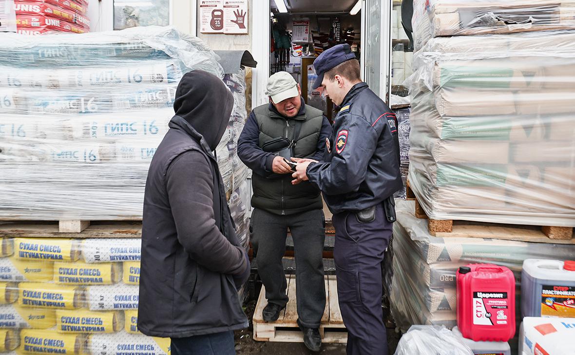 Рейд по выявлению иностранных граждан, получивших гражданство РФ, но не вставших на воинский учет