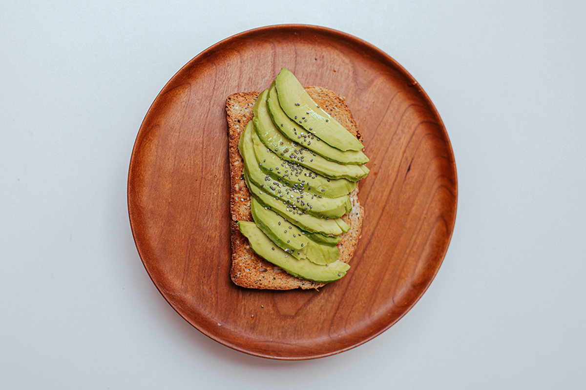 Завтрак — это не просто набор продуктов на столе, а определенный культурный код, по которому можно «прочитать» город, эпоху и общество