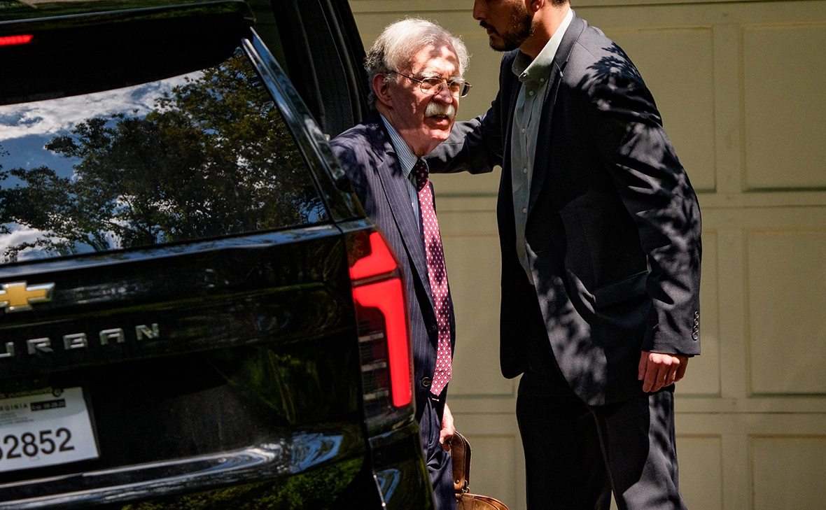 Andrew Harnik / Getty Images