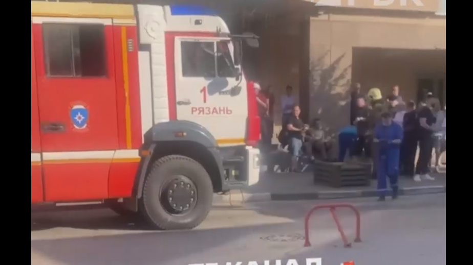 После взрыва в кальянной в Рязани госпитализировали четырех человек