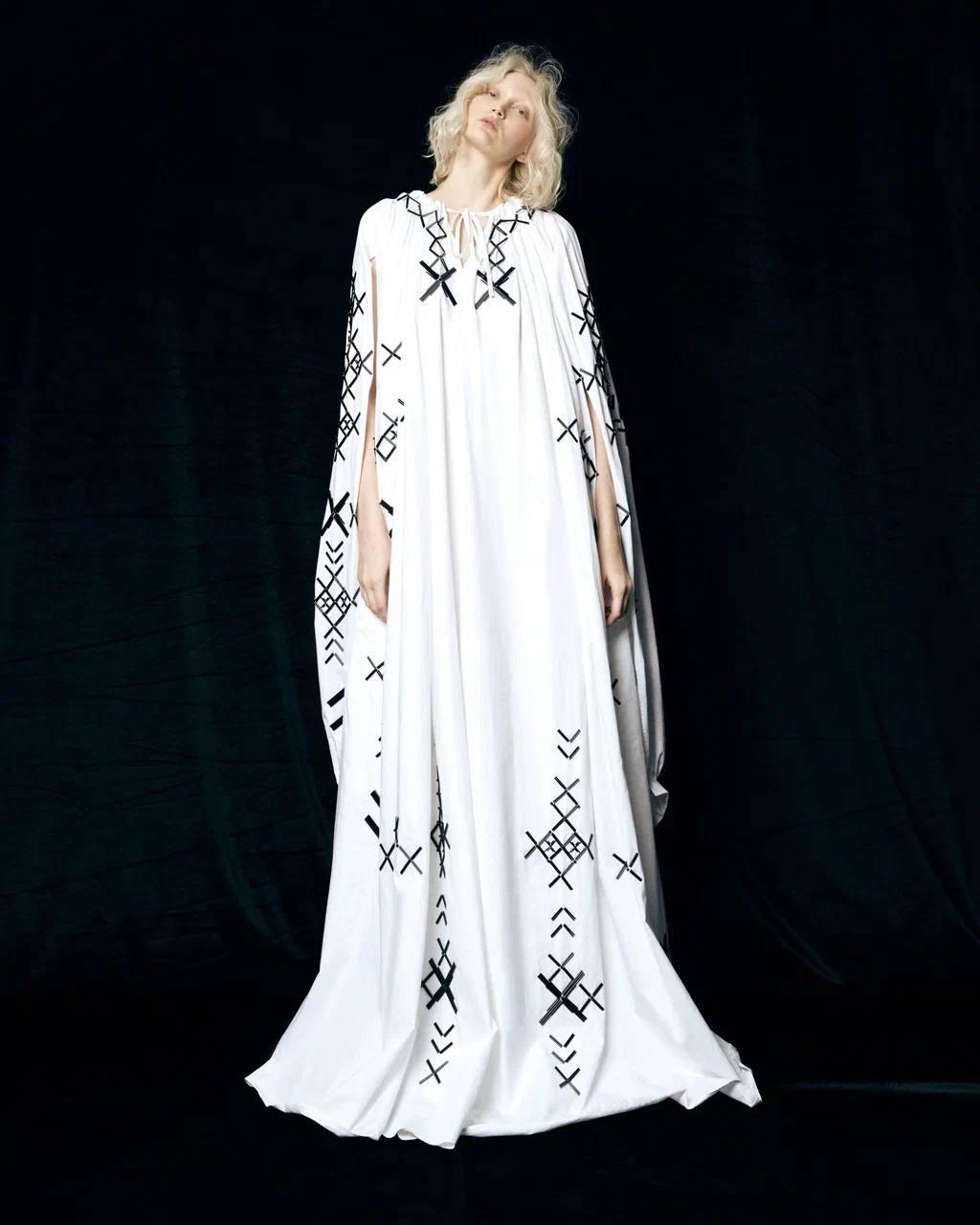 Коллекция Alena Akhmadullina