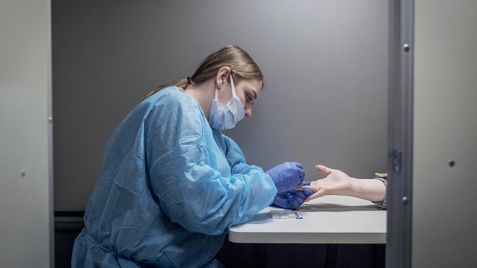 «Эту эпидемию не спрячешь»: 1 декабря — Всемирный день борьбы со СПИДом