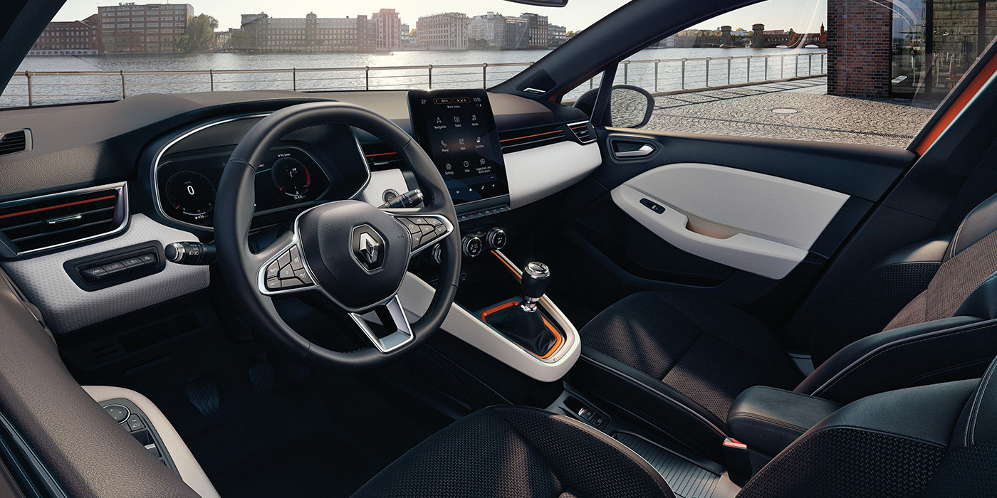 Renault показал интерьер нового Clio