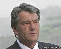 В.Ющенко распустил Верховную раду