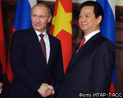 В.Путин договорился с премьером Вьетнама о газе, подлодках и АЭС