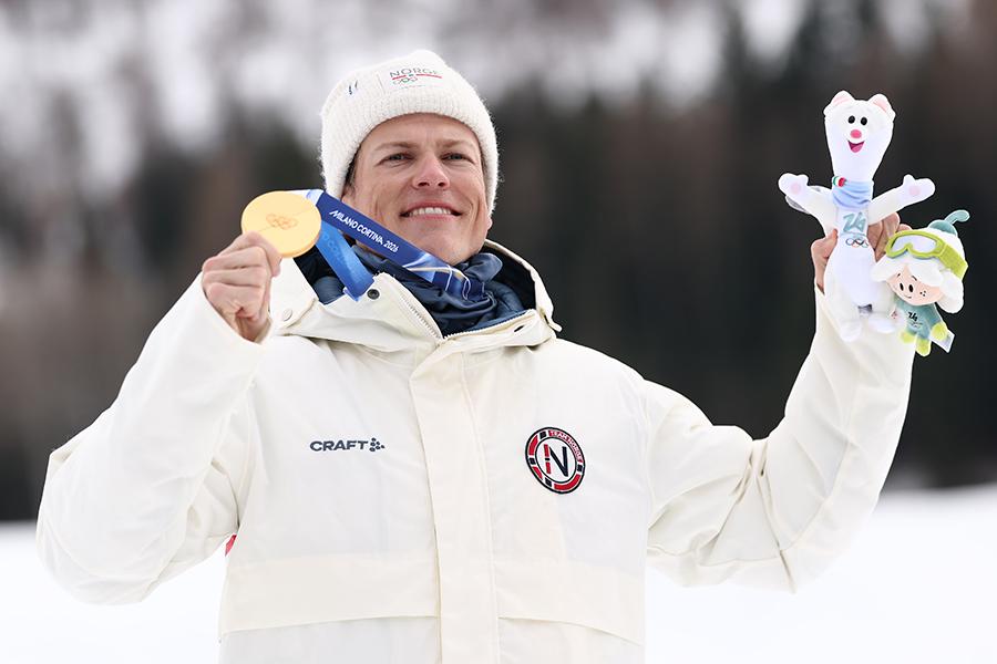 Йоханнес Клеб с золотой медалью Олимпийских игр-2026