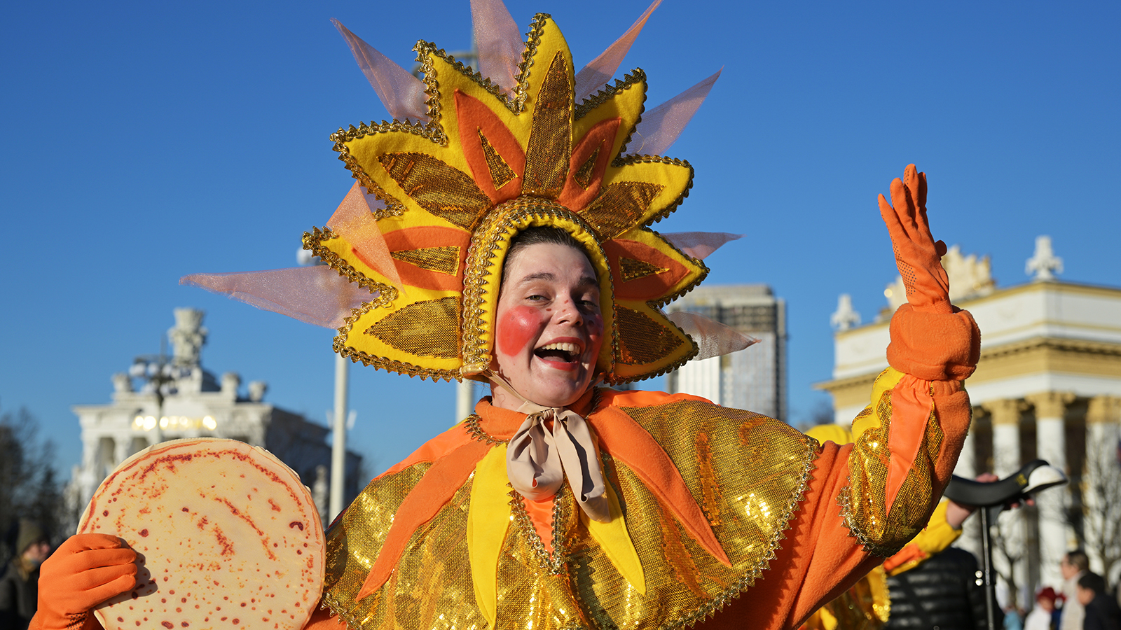 Поздравления с Масленицей 2026 в стихах и прозе