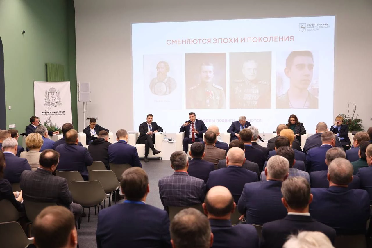 Александр Воложанин